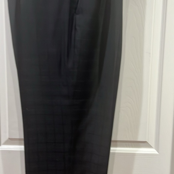 Casa Del Mar Men Black Windowpane 3 piece suit, Vest With Pants and Jacket - Picture 8 of 10